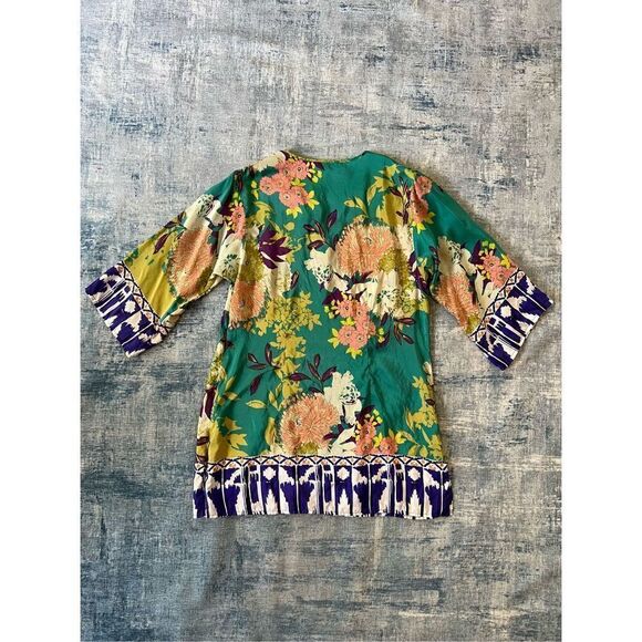 Cabi Green Pink Blue Floral 100% Silk Tunic Top Small - Picture 2 of 8